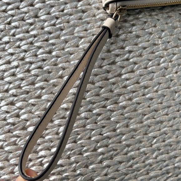 COACH X Peanuts large corner zip wristlet - Picture 7 of 7